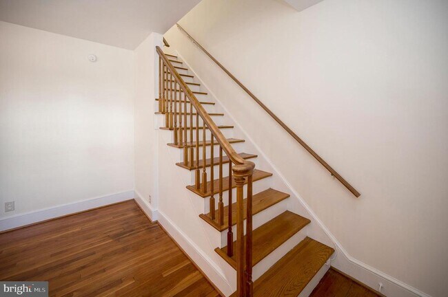 Foto del edificio - 520 Charlotte St