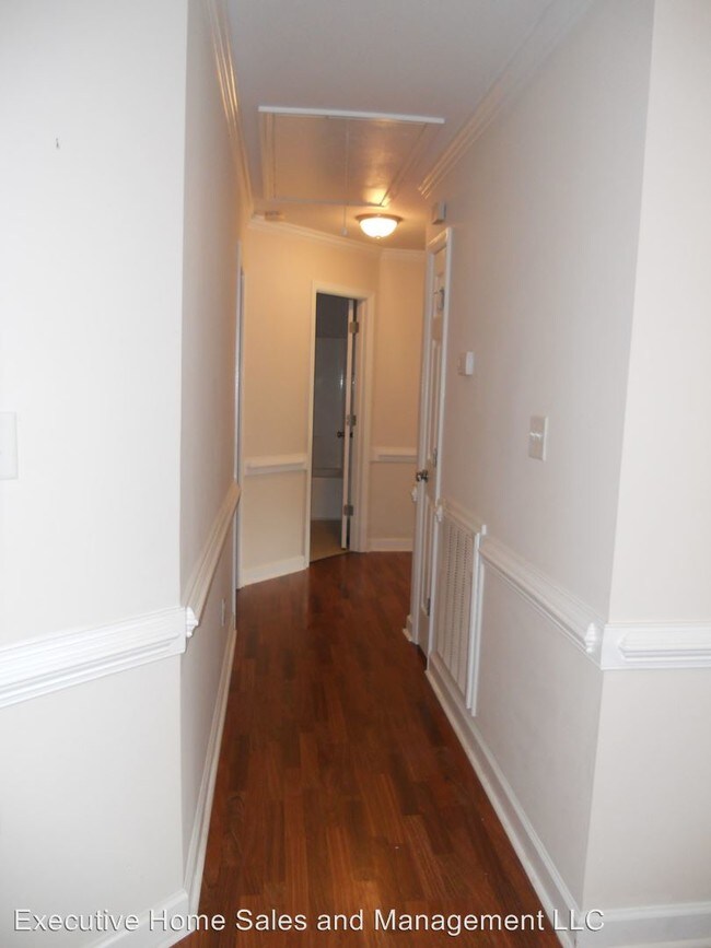 Building Photo - 105 Lauren Pl