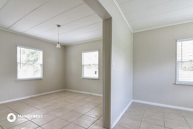 Building Photo - 1086 Timberlane Trail, Casselberry, FL 32707