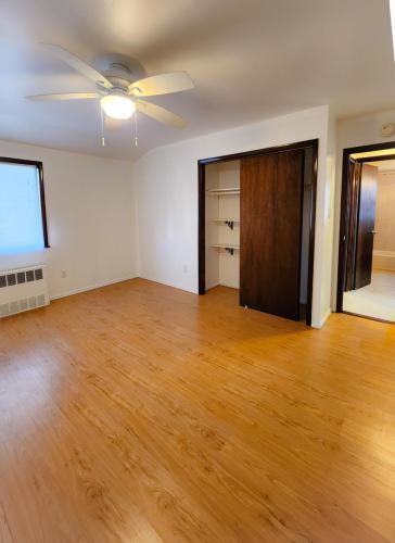 Building Photo - 577 Avenue Z