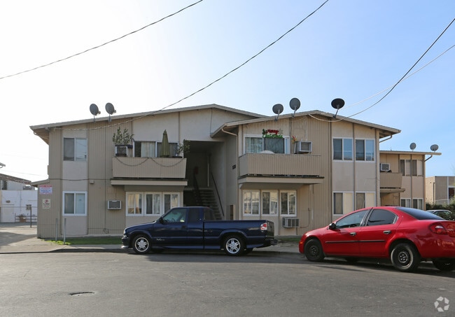 Foto del edificio - Lacey Apartments