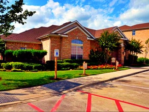 Emerald Bay Apartments Houston Tx Reviews Emerald Bay Apartments Houston Tx Reviews