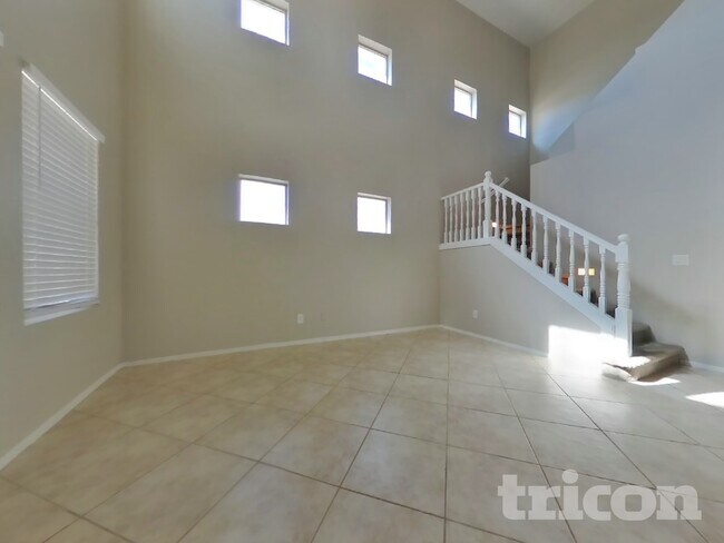 Foto del edificio - 9406 W Berkeley Rd