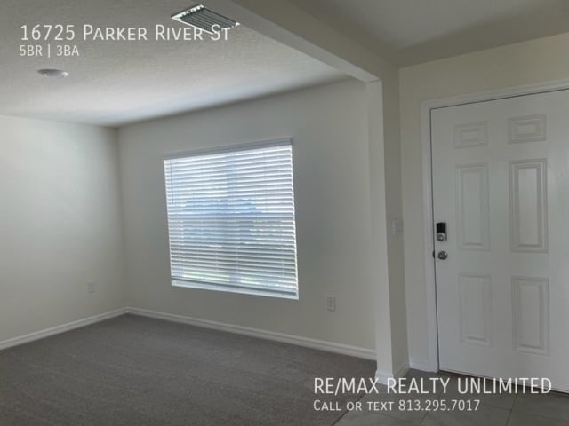 Building Photo - 16725 Parker River St Wimauma 33598 (Creek...