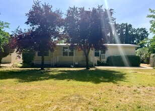 Building Photo - 18775 Bowman Rd
