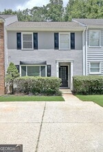 Building Photo - 210 Flat Creek Ct