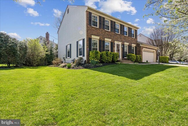Building Photo - 13511 Fallen Oak Ct