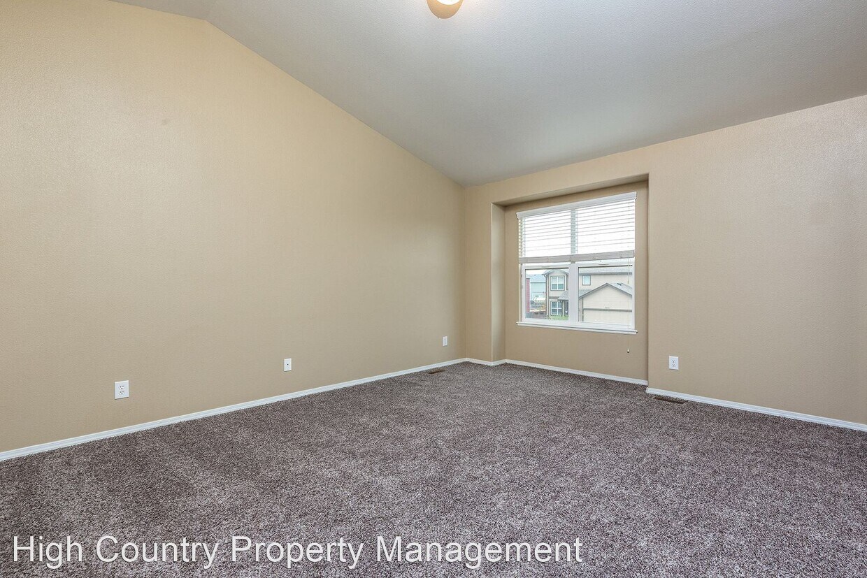 Foto principal - 4 br, 3.5 bath House - 7222 Araia Dr