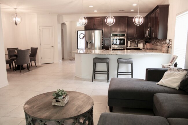 Foto del edificio - 1282 Wetland Ridge Cir