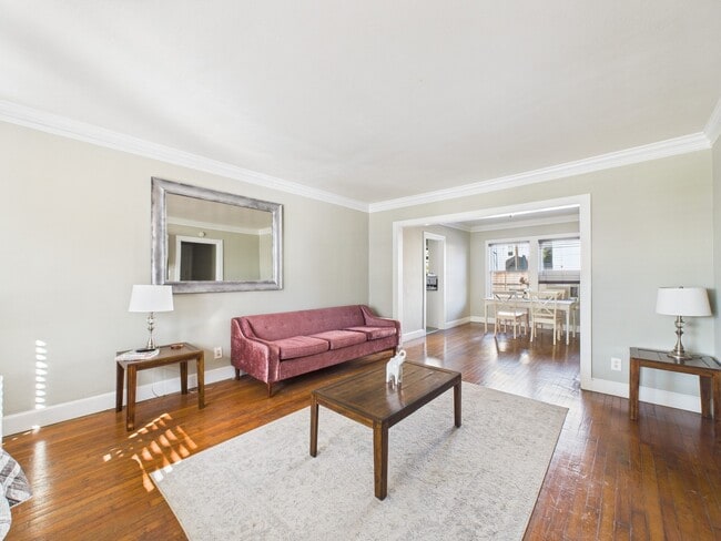 Building Photo - 1920 Richmond Ave.