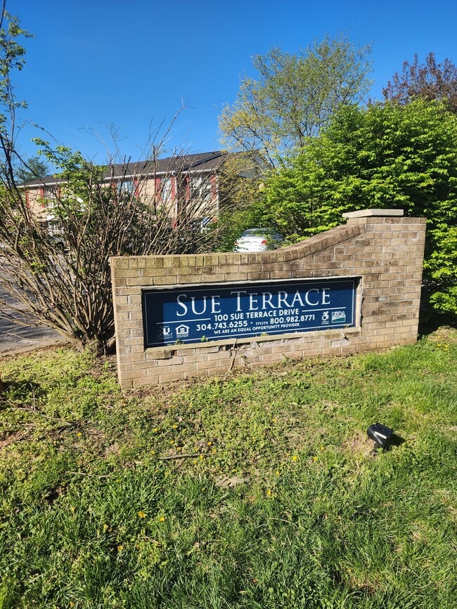 Building Photo - Sue Terrace