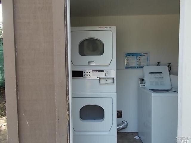  - 241 Observatory Ave
