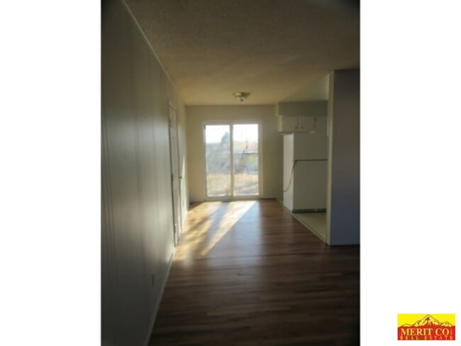 Building Photo - 2911 Dorado Dr