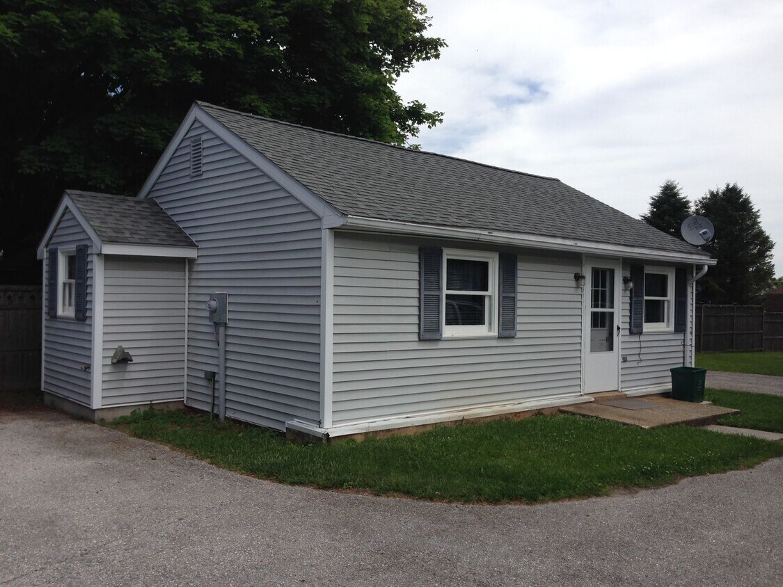 Foto principal - Single Family Home