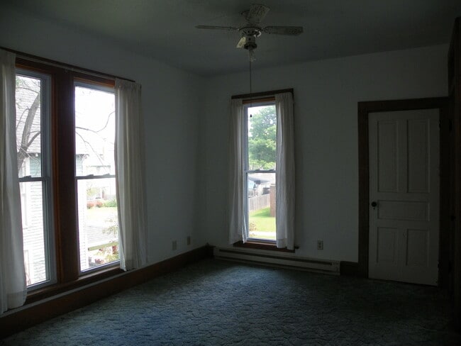 Foto del edificio - 414 S Jefferson St