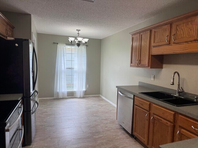 Building Photo - 967 Claeven Cir