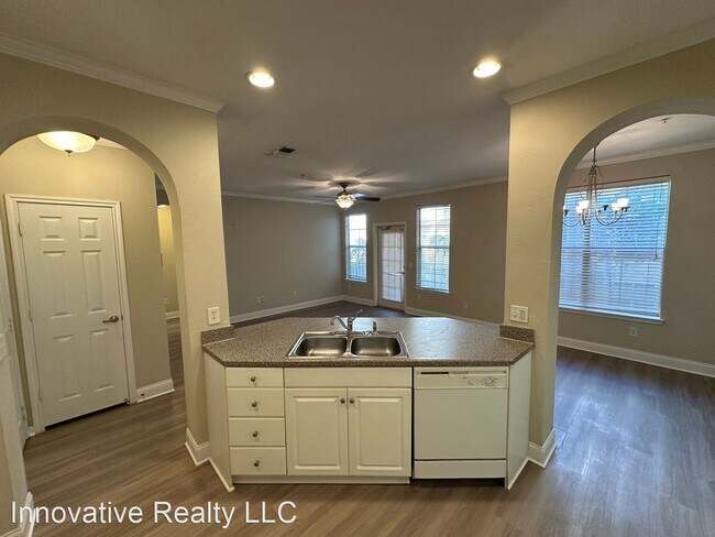 Foto del edificio - 1 br, 1 bath House - 860 N. Orange Ave #212