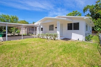 Building Photo - 4647 NW 15th Ct