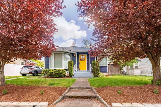 Foto del edificio - 3-Bedroom Bremerton Classic close to PSNS and Ferries