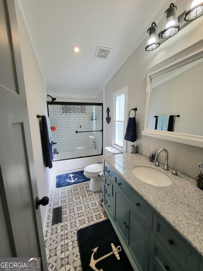 Building Photo - 129 Sunfish Trail SW