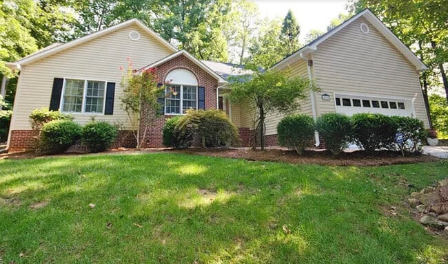 Photo - 2615 Gordon Rd House