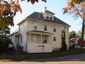 Building Photo - 402-apt1-4 Water St