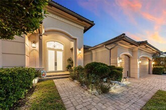 Building Photo - 11064 Canary Island Ct