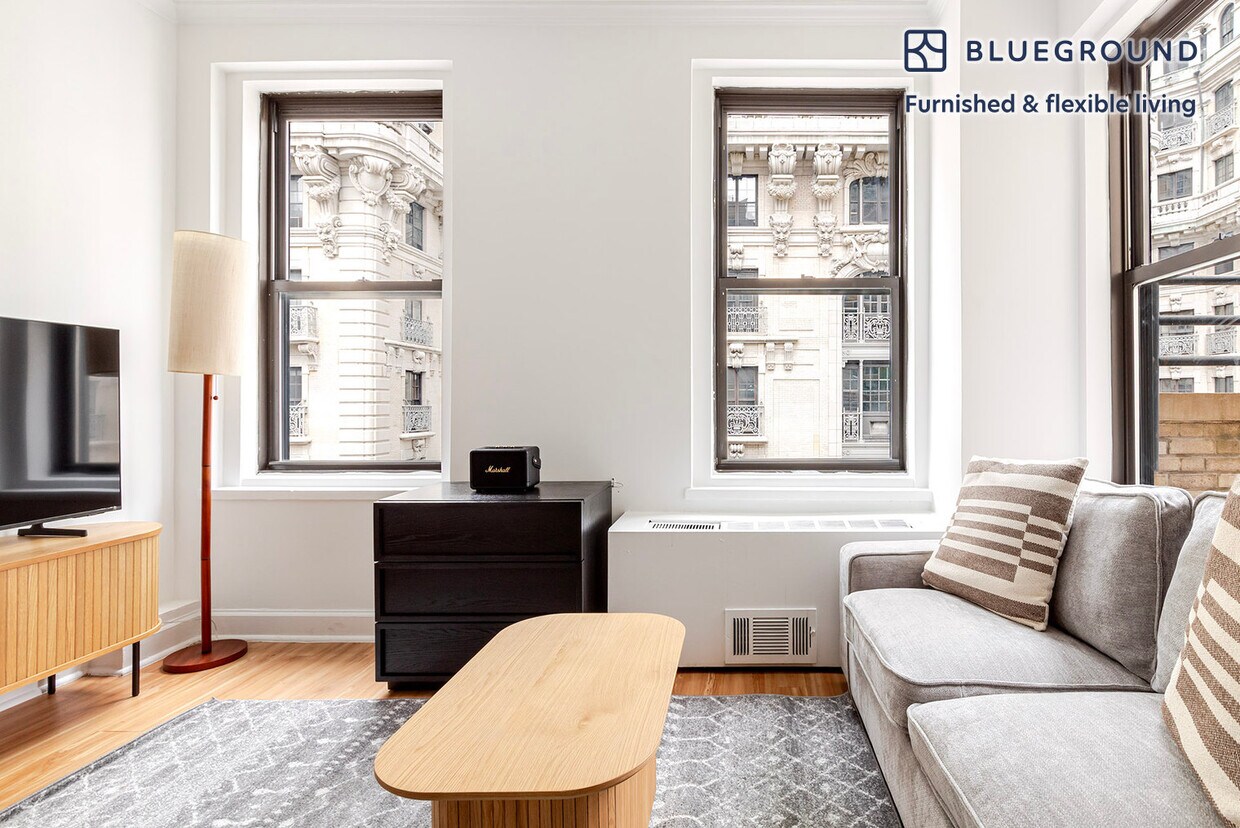 Foto principal - 240 W 73rd St