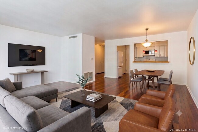 Foto del edificio - 6007 N Sheridan Rd