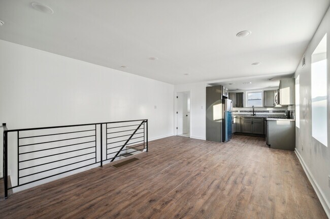 Foto del edificio - 1231 N 16th St