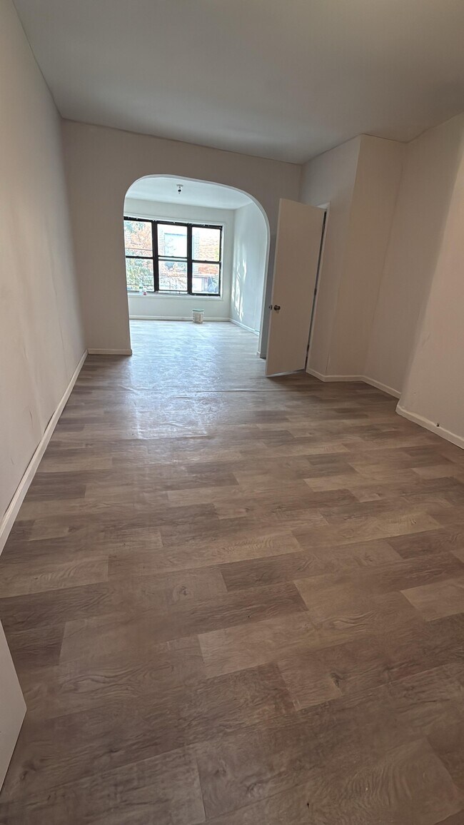 Foto del edificio - 4119 13th Ave