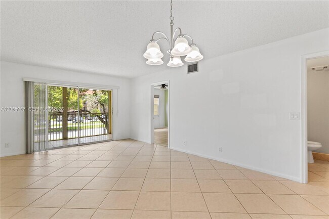 Foto del edificio - 1100 SW 128th Terrace