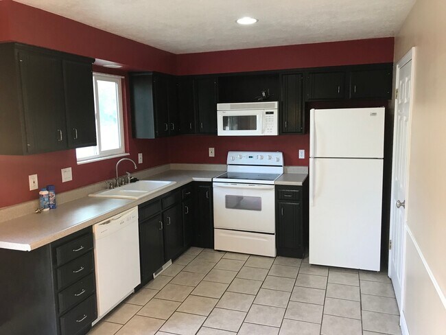 Building Photo - Beautiful town home for rent in Kaysville