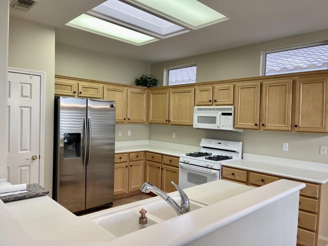 Foto del edificio - 78974 Quiet Springs Dr