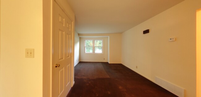 Foto del edificio - 3048 Sunset Ln