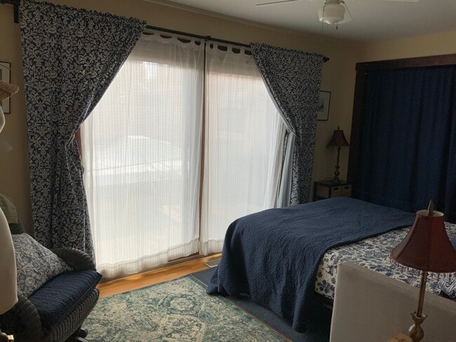 Foto del edificio - 1709 Avalon Pl