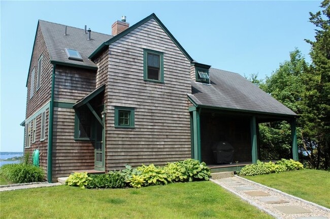 Building Photo - 3 Monkey Wrench Ln