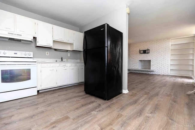 Ktichen - 3599 Schwartze Ave