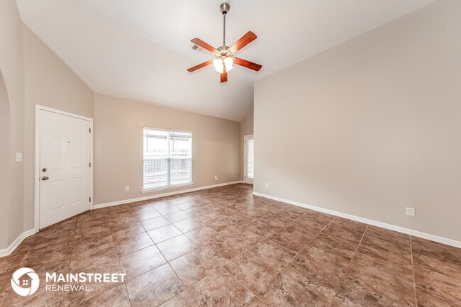 Building Photo - 12945 Woodland Park Cir