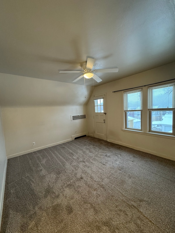 Building Photo - 5733 W Fillmore Dr