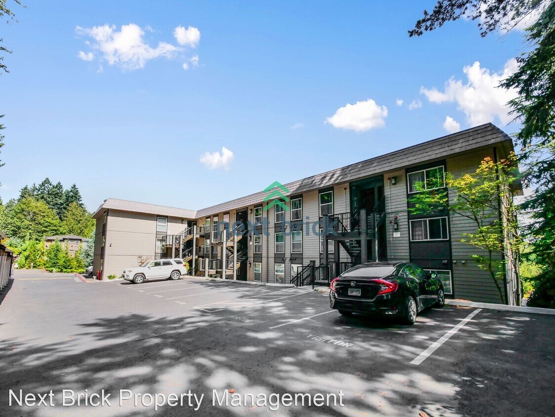 Foto principal - 2 br, 1 bath House - 9515 NE 180th St Unit...