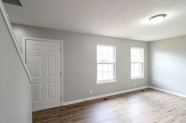 Foto del edificio - Newly updated 3 bedroom and 2 bath Cape Cod