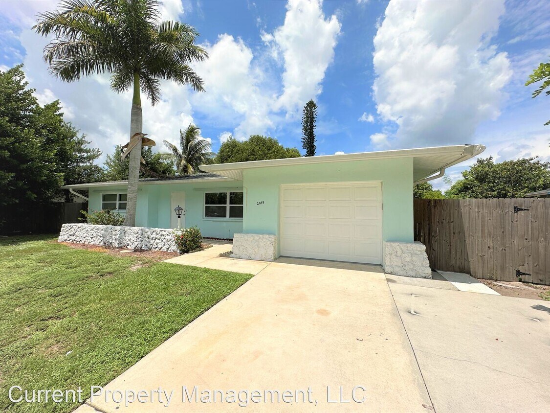Primary Photo - 3 br, 2 bath House - 2039 44th St. SW