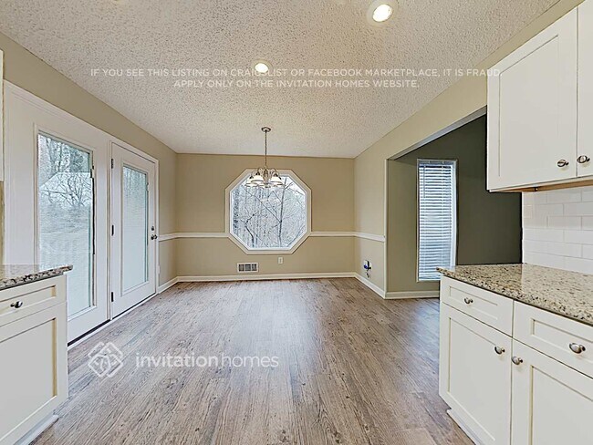 Building Photo - 5160 Legendary Ln