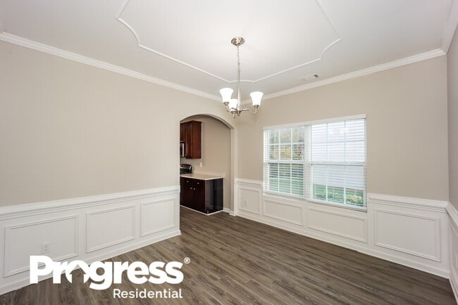 Building Photo - 454 Boxelder Rd