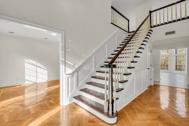 Building Photo - 415 Megan Ln