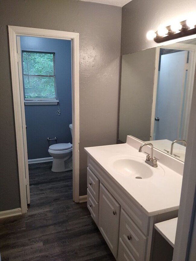 Building Photo - 3644 Tarragon Dr