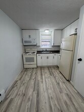 Building Photo - 85 Trapelo Rd