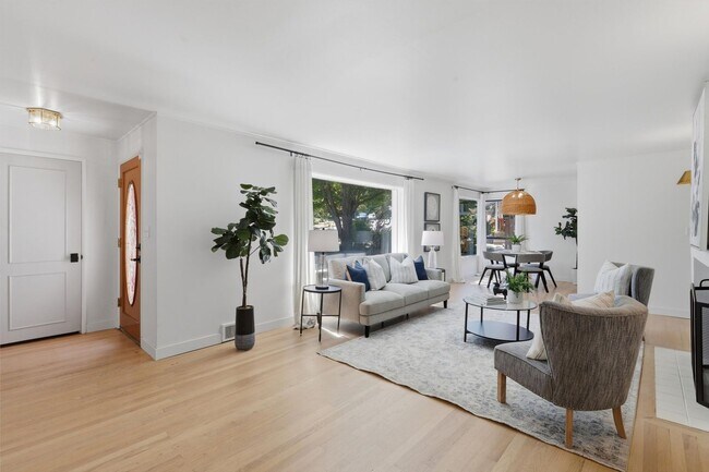 Foto del edificio - 4076 NE 87th St