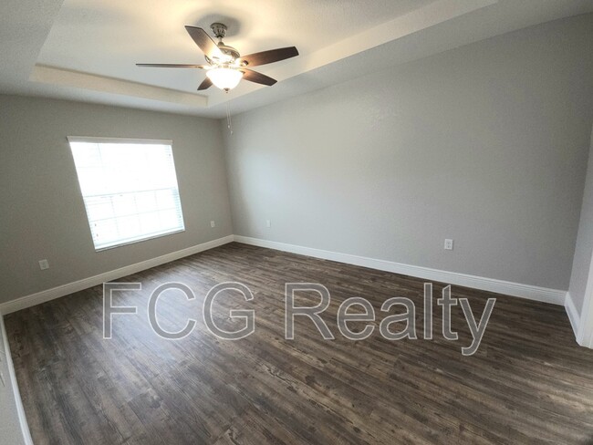 Building Photo - 2797 SW 161st Loop